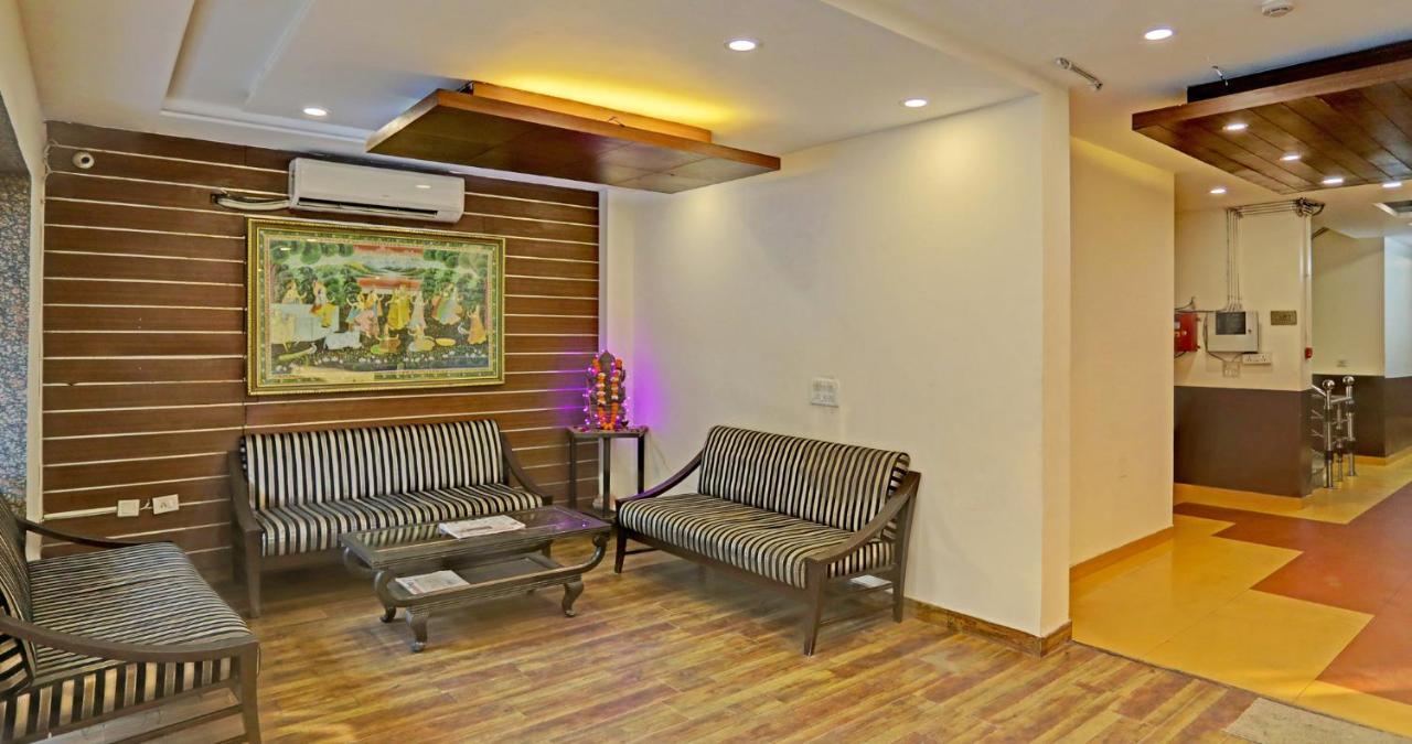 Hotel Grand Tushar - Ghaziabad Railway Station Eksteriør billede