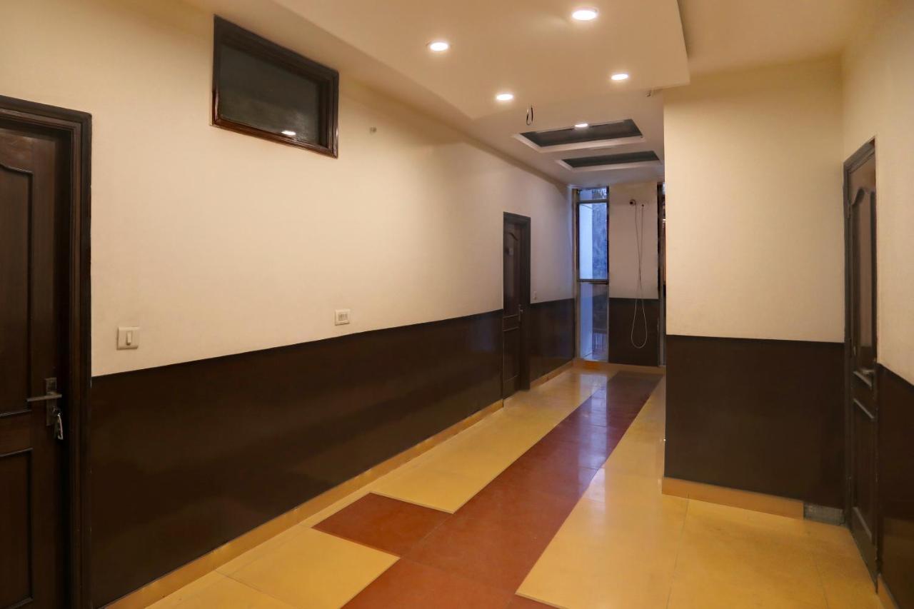 Hotel Grand Tushar - Ghaziabad Railway Station Eksteriør billede